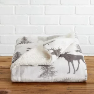 Great Bay Home Sherpa Fleece and Velvet Plush 50" x 60" Throw Blanket Moose | Thick Blanket for Fall and Winter | Cozy, Soft, and Warm Fleece Throw Blanket | Cielo Collection
